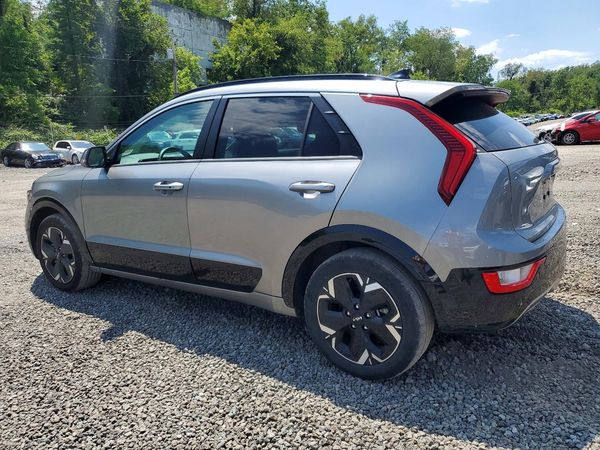 2023 KIA NIRO Wind