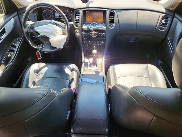 2017 INFINITI QX50