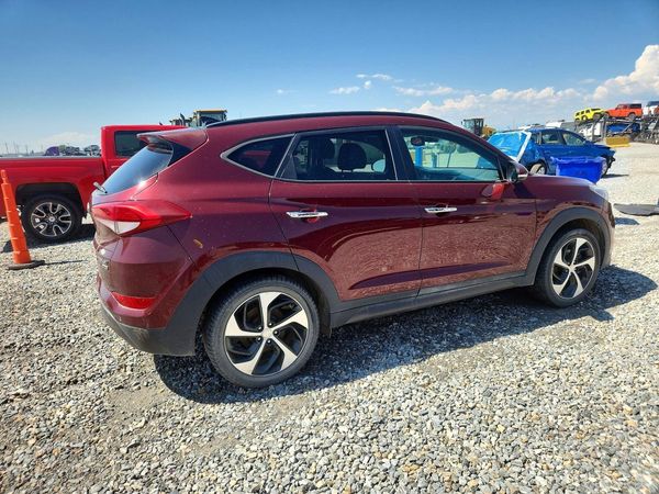 2016 HYUNDAI TUCSON