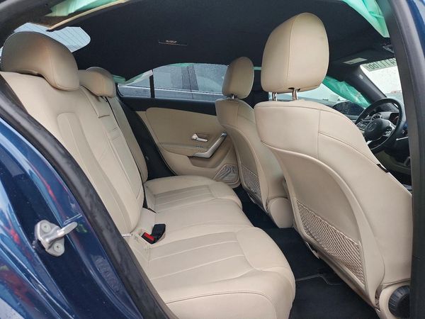 2022 MERCEDES-BENZ A A220