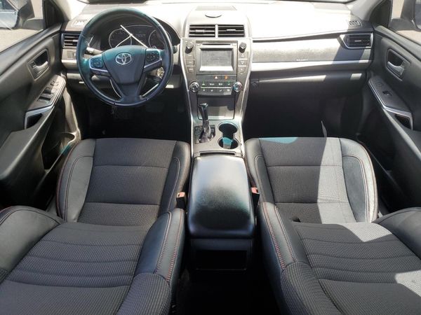 2016 TOYOTA CAMRY