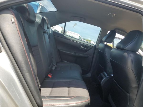 2016 TOYOTA CAMRY