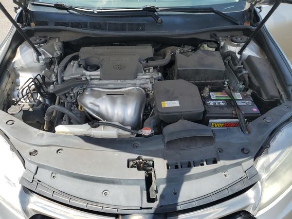 2016 TOYOTA CAMRY