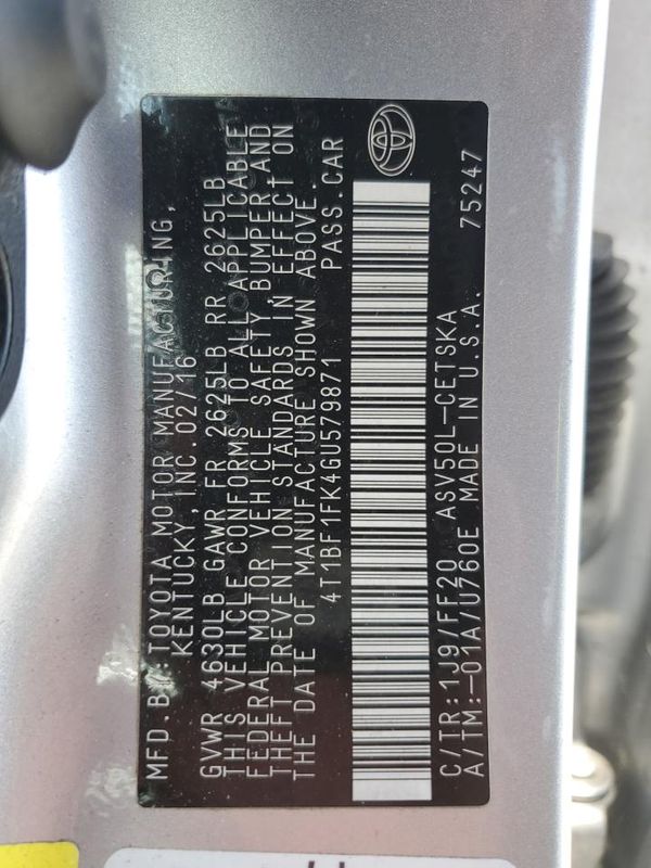 2016 TOYOTA CAMRY