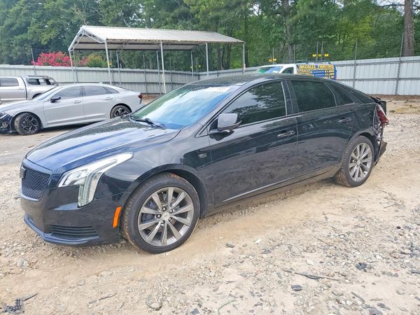 2018 CADILLAC XTS Livery