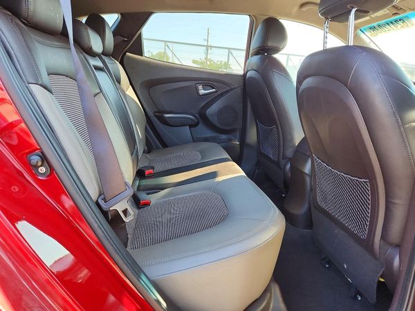 2012 HYUNDAI TUCSON GLS