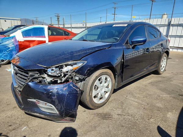 2018 MAZDA 3 Sport