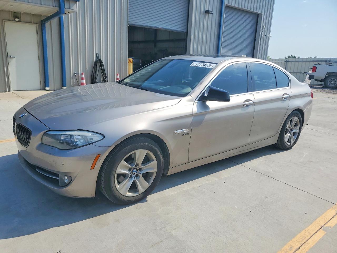 2012 BMW 528