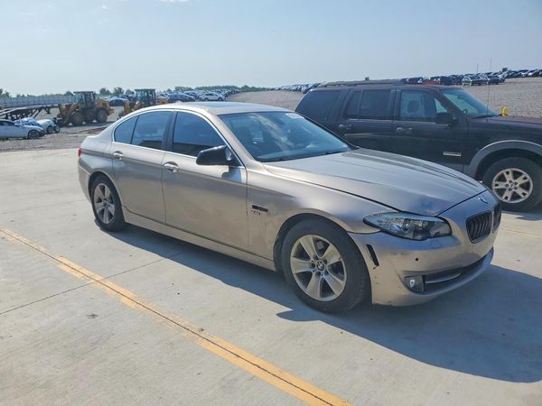 2012 BMW 528