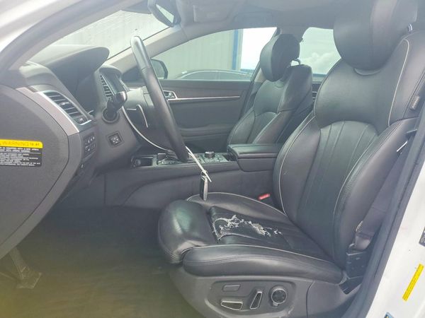 2017 GENESIS G80
