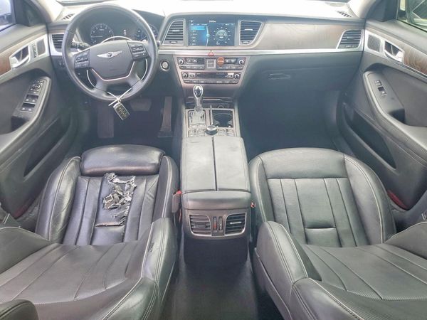 2017 GENESIS G80