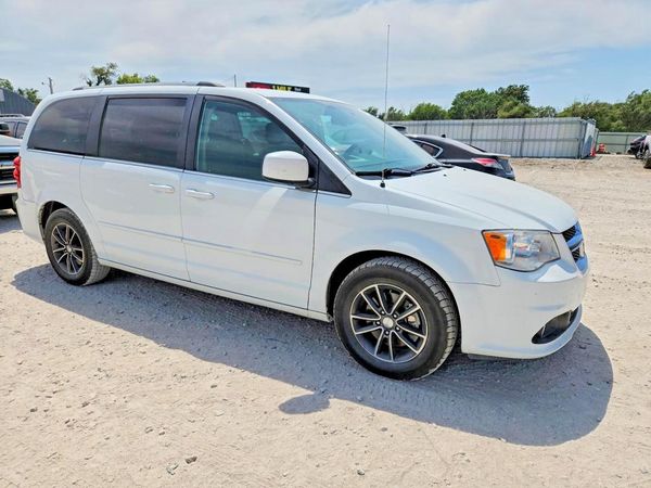 2017 DODGE GRAND CARAVAN SXT