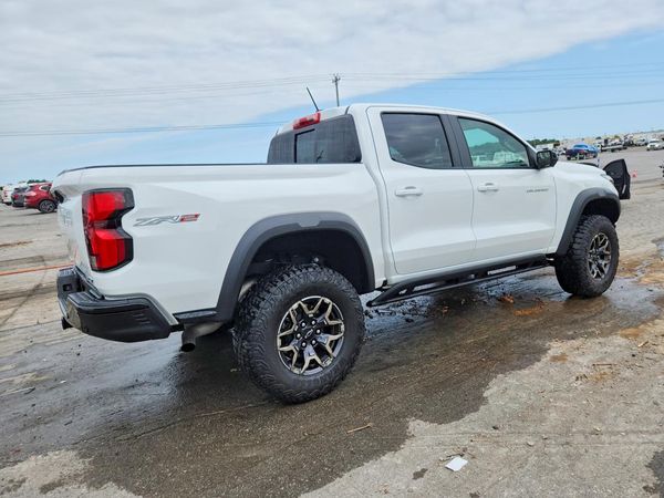 2026 CHEVROLET COLORADO