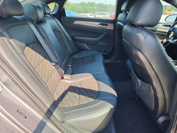 2018 HYUNDAI SONATA