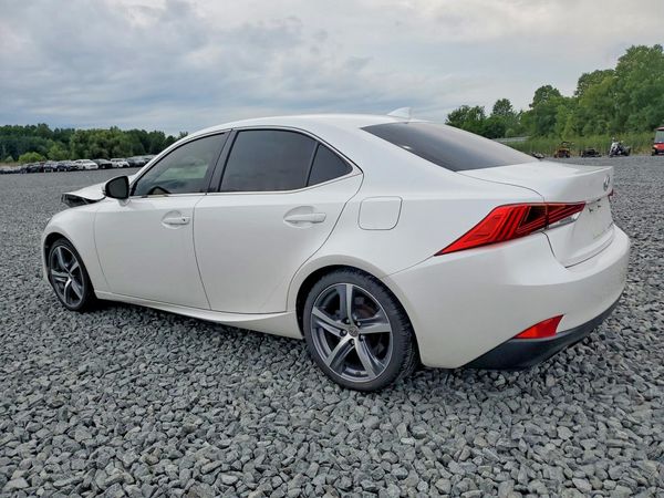 2017 LEXUS IS 300