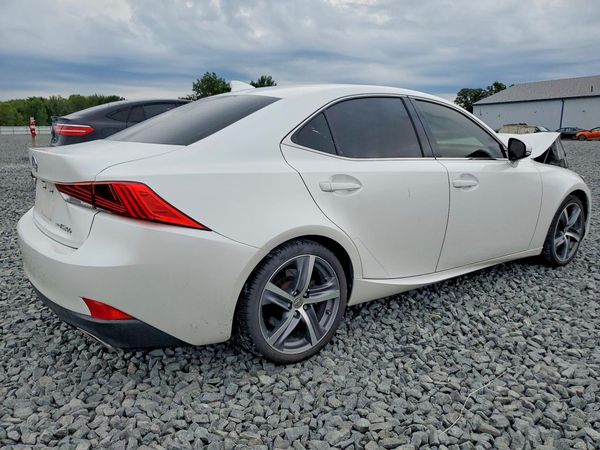 2017 LEXUS IS 300