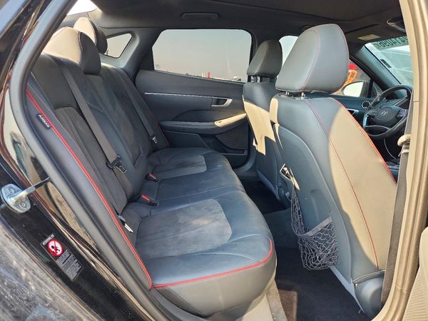 2022 HYUNDAI SONATA