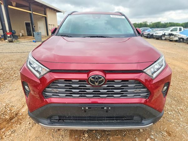 2020 TOYOTA RAV4 Limited