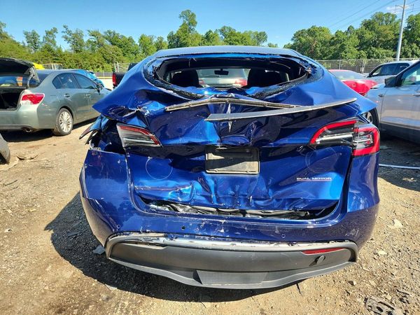 2022 TESLA MODEL Y