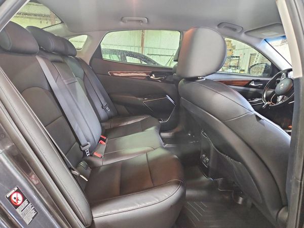 2017 KIA CADENZA
