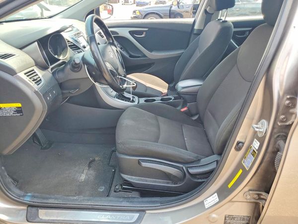 2016 HYUNDAI ELANTRA