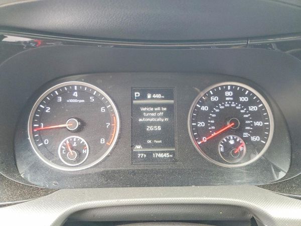 2022 KIA K5