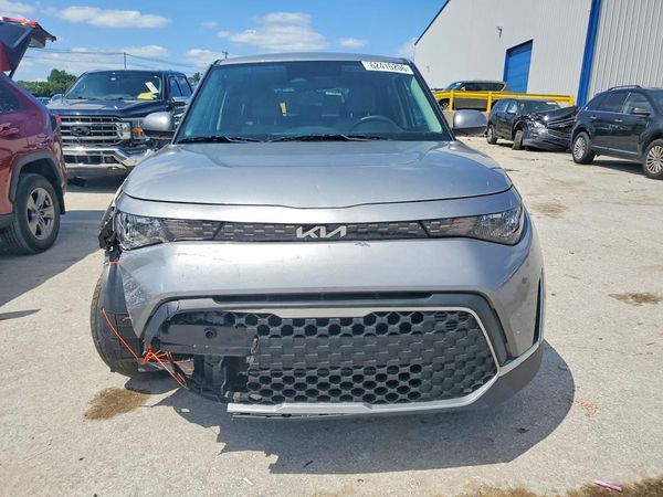 2024 KIA SOUL LX, S
