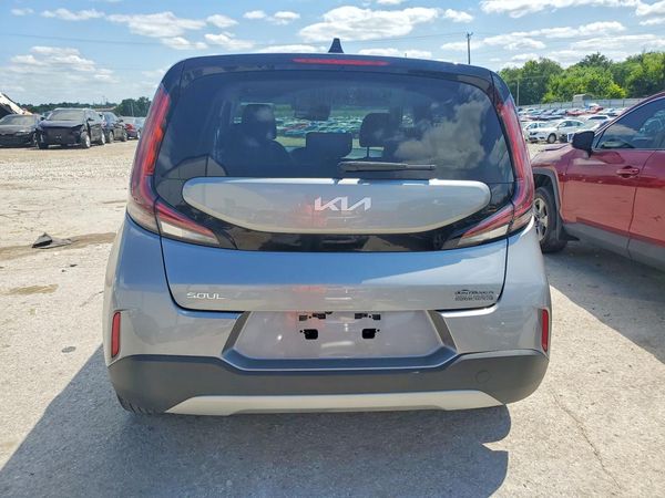 2024 KIA SOUL LX, S
