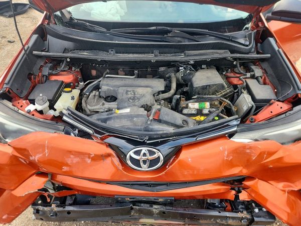 2016 TOYOTA RAV4 LE (X Grade)