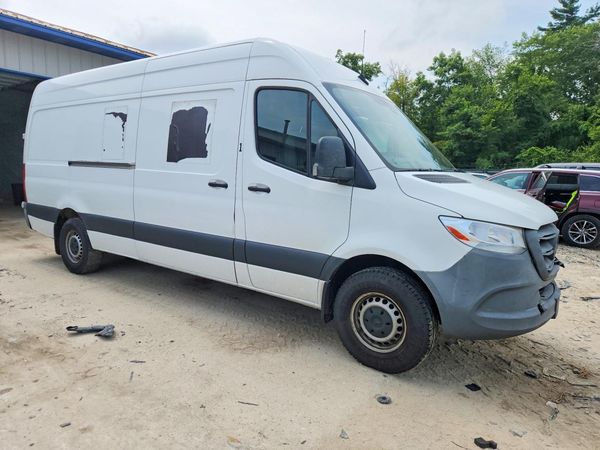 2022 MERCEDES-BENZ SPRINTER 907 (VS30)