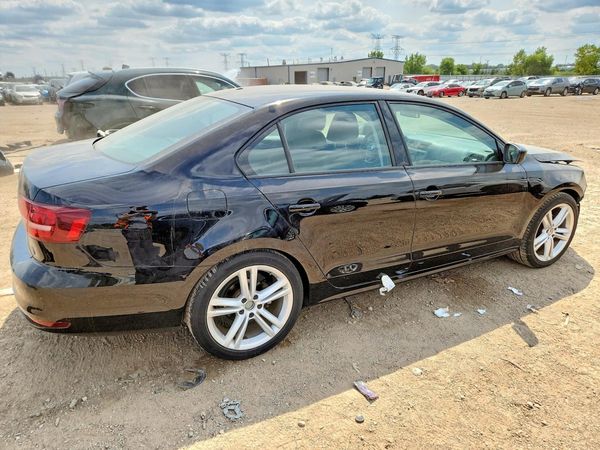 2018 VOLKSWAGEN JETTA S