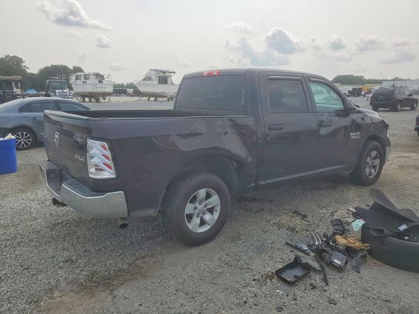2016 RAM 1500 ST