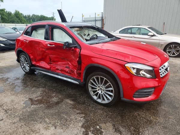 2018 MERCEDES-BENZ GLA GLA250-4M