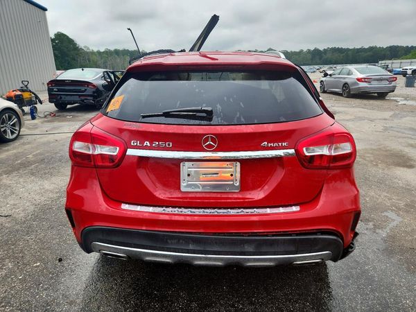 2018 MERCEDES-BENZ GLA GLA250-4M