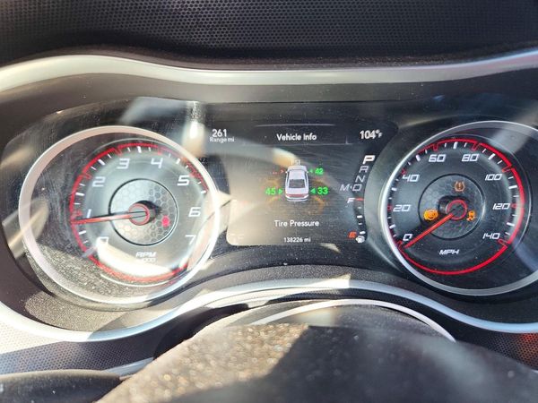 2015 DODGE CHARGER SXT