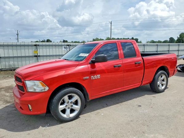 2014 RAM 1500 ST QUAD CAB 4X2