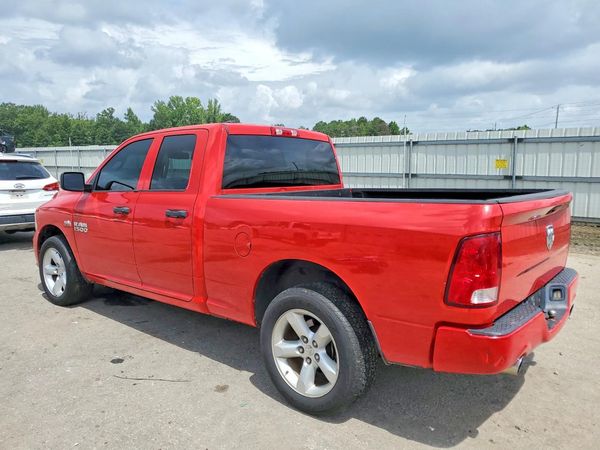 2014 RAM 1500 ST QUAD CAB 4X2