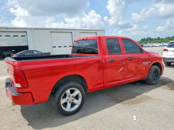 2014 RAM 1500 ST QUAD CAB 4X2