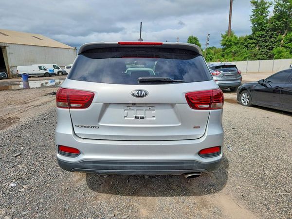 2019 KIA SORENTO