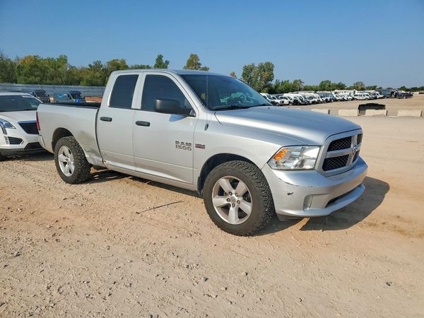 2016 RAM 1500 ST
