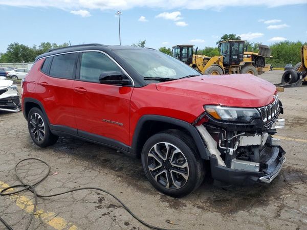 2023 JEEP COMPASS Limited — Passenger 3/4