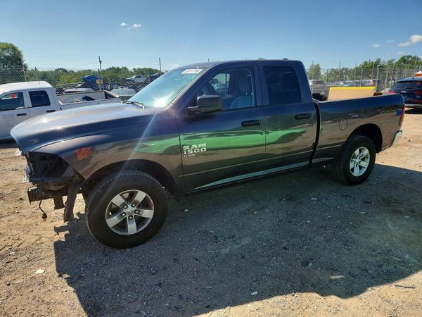 2024 RAM 1500 CLASSIC