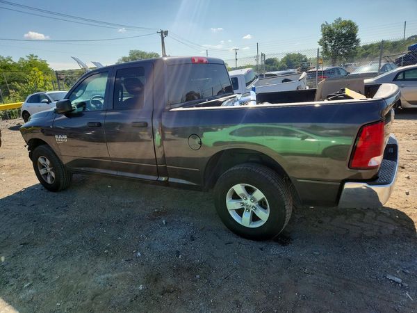 2024 RAM 1500 CLASSIC