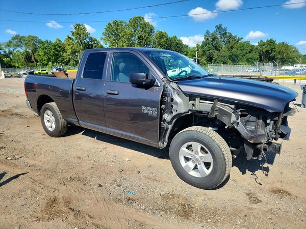 2024 RAM 1500 CLASSIC