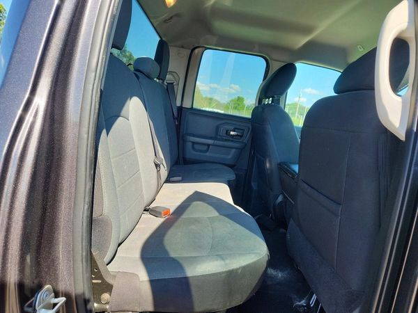 2024 RAM 1500 CLASSIC
