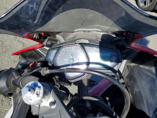 2015 YAMAHA YZF600