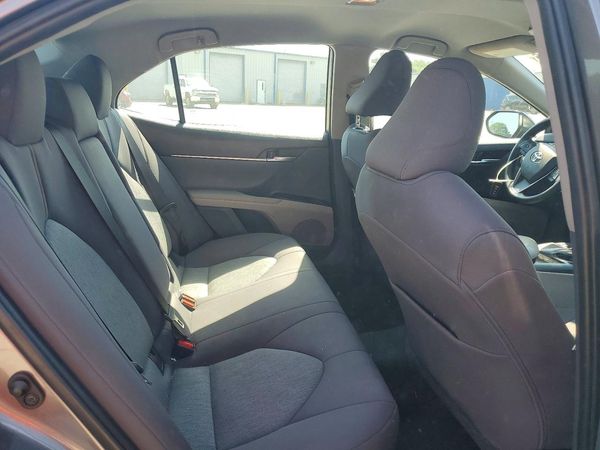 2020 TOYOTA CAMRY