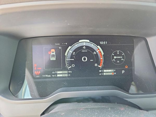 2026 TOYOTA TUNDRA Platinum