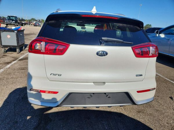 2017 KIA NIRO FE / LX / LX Tech