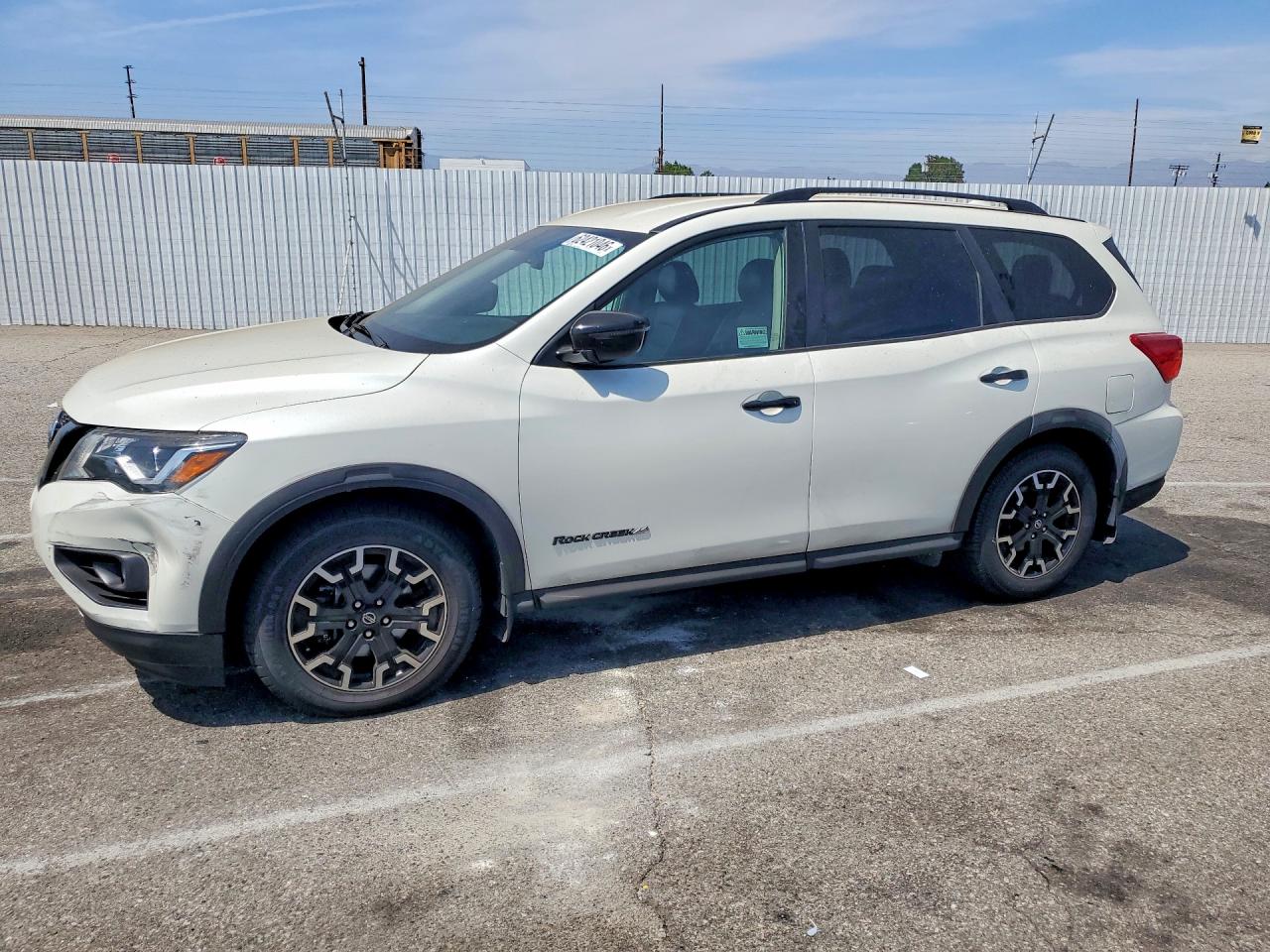 2020 NISSAN PATHFINDER SV